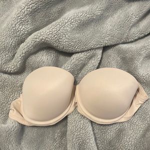 PINK brand strapless bra with detachable straps (make an offer!):)